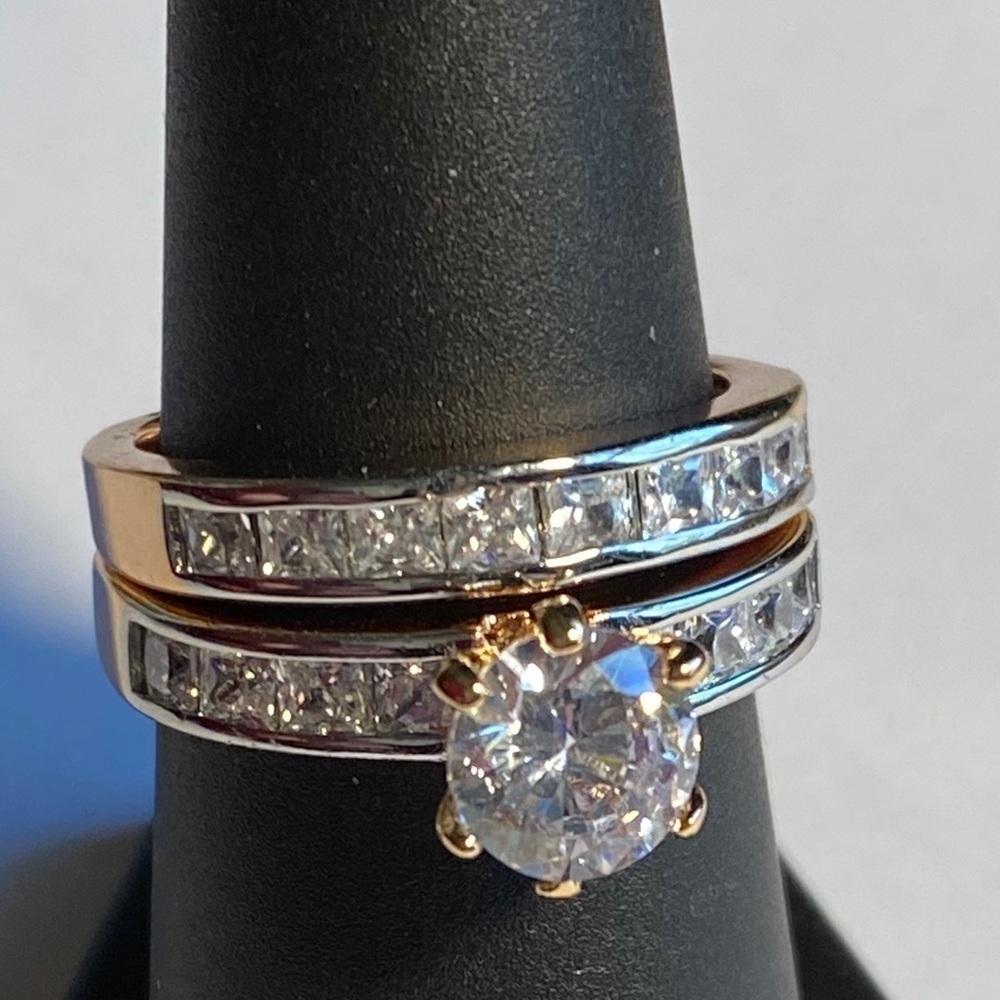 NEW 22K Gold Plated CZ Ring Set simulated diamonds bling ice - Picture 7 of 11